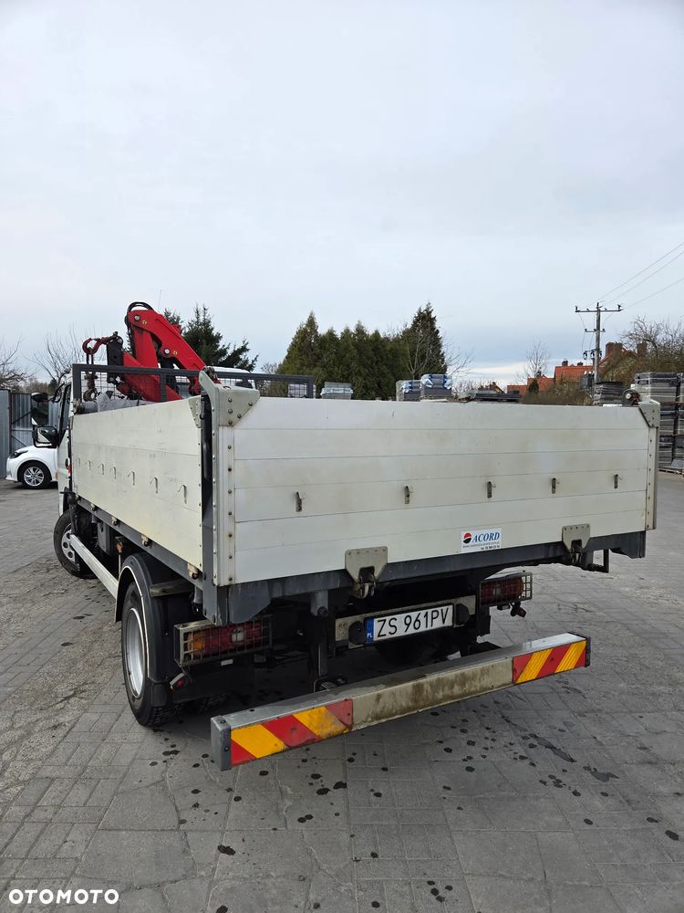 Mitsubishi FUSO Canter - 4