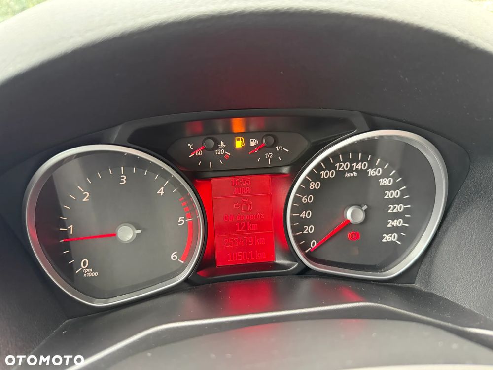 Ford Mondeo 1.6 TDCi ECOnetic Ambiente - 24