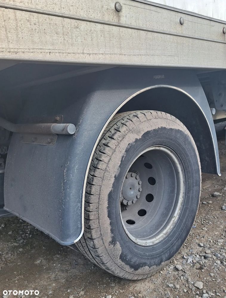 NADKOLE TYLNE LEWE / PRAWE-IVECO DAILY 2020 ROK -KONTENER , BLIŻNIAK - 1