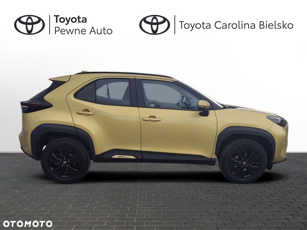 Toyota Yaris Cross Hybrid 1.5 Comfort 4x4 - 22