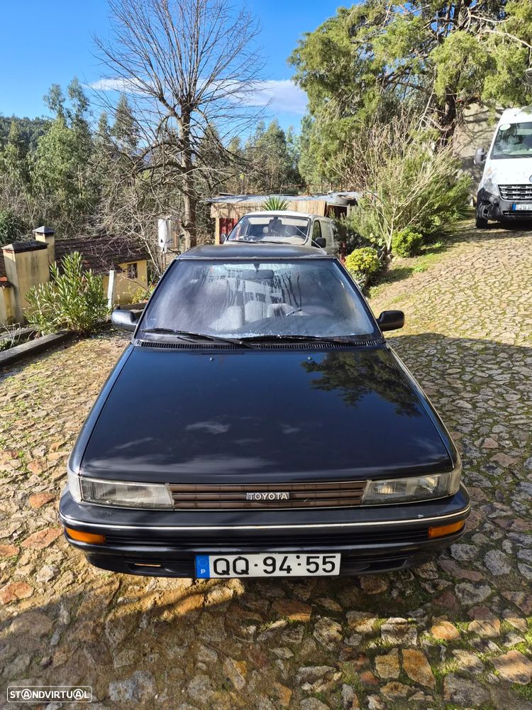 Toyota Corolla Liftback 1.3 Gold Line - 1