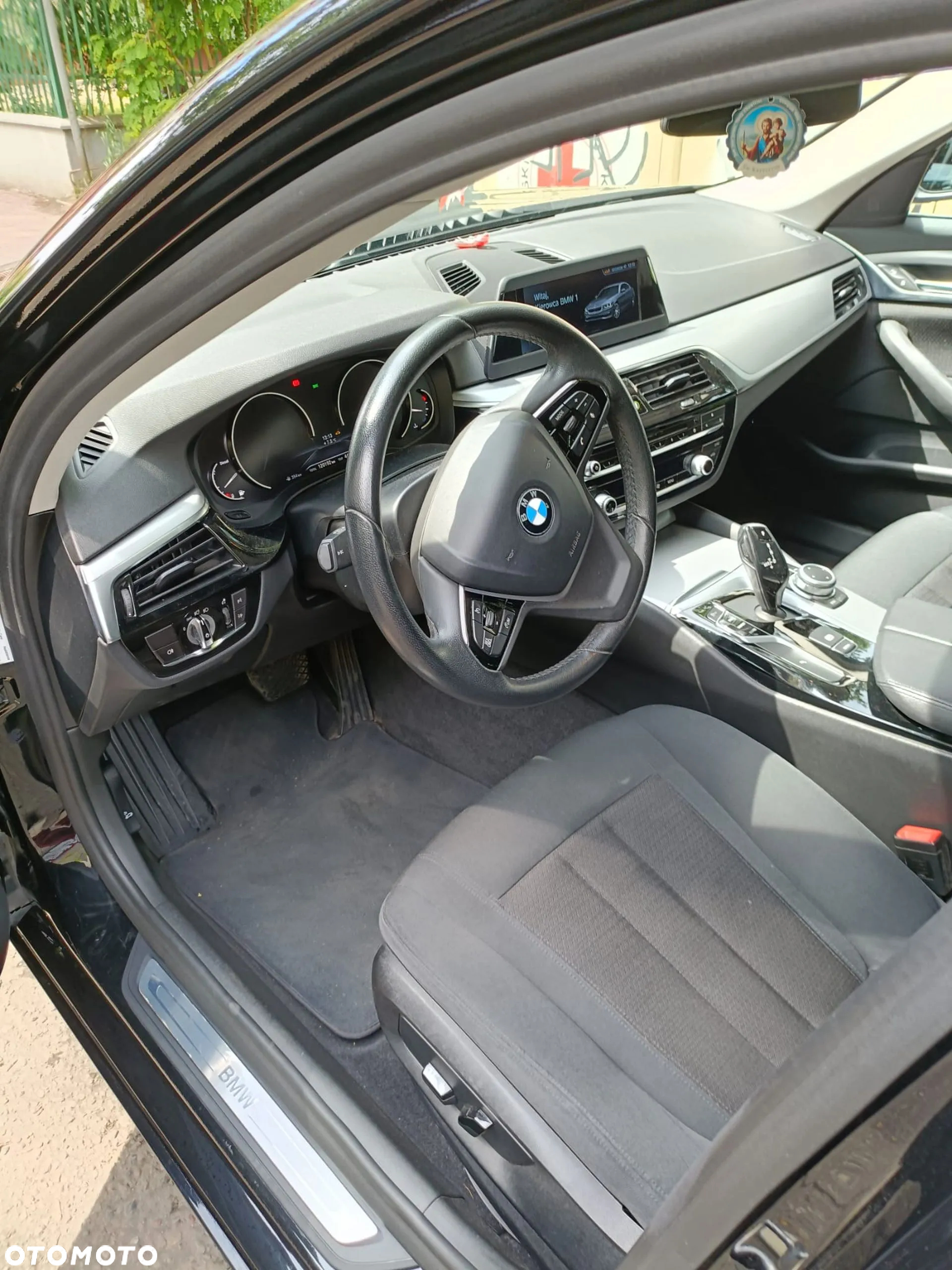 BMW Seria 5 518d - 5