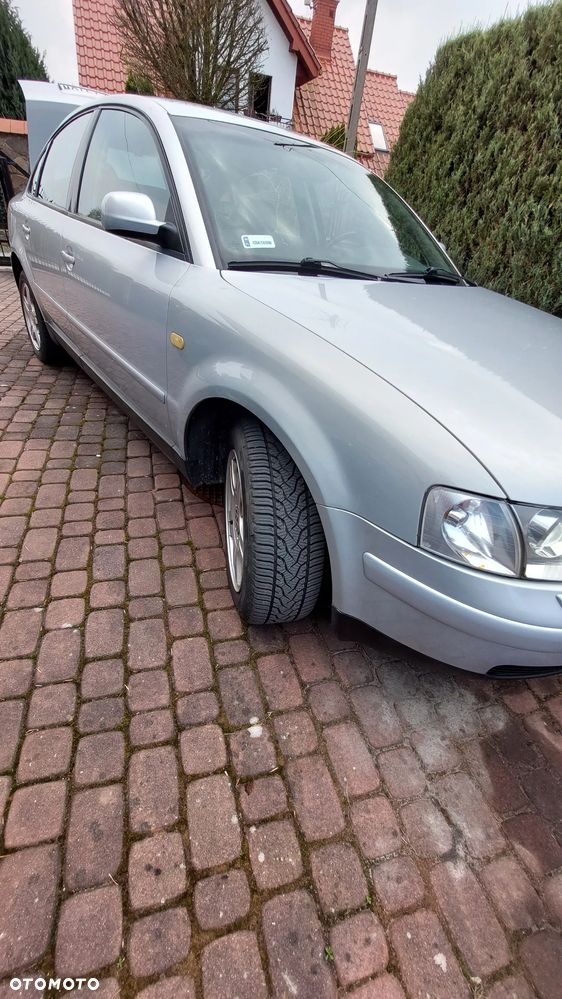 Volkswagen Passat 2.5 TDI Comfortline Tiptr - 6