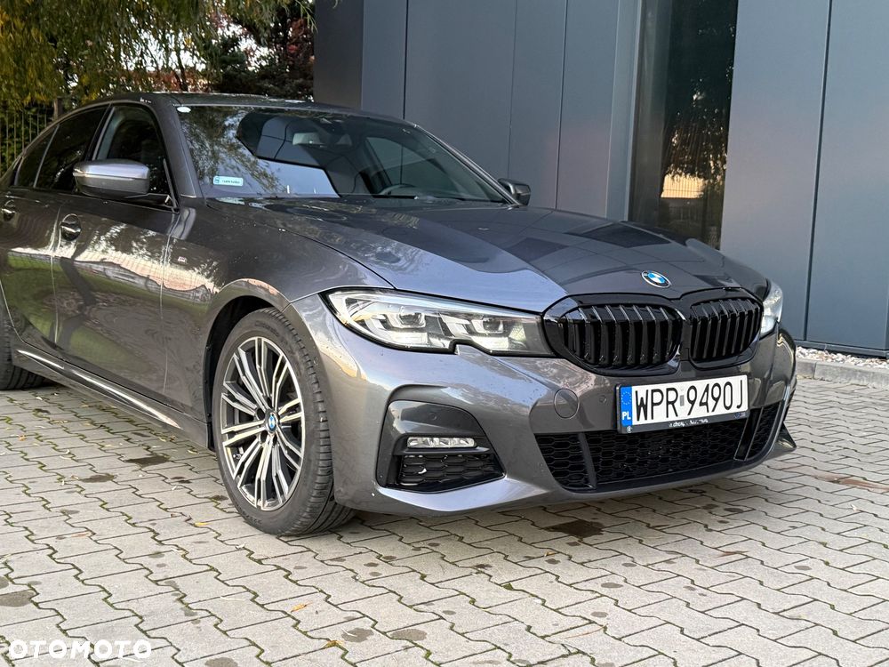 BMW Seria 3 320i M Sport sport - 18