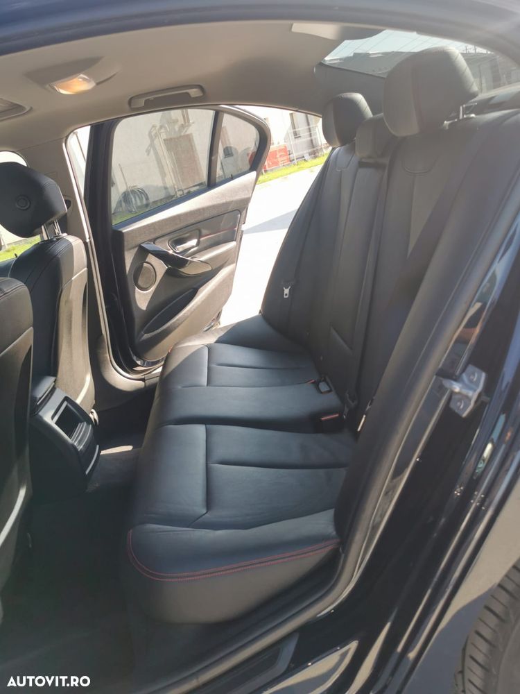 BMW Seria 3 318d DPF Aut. Edition Sport - 6