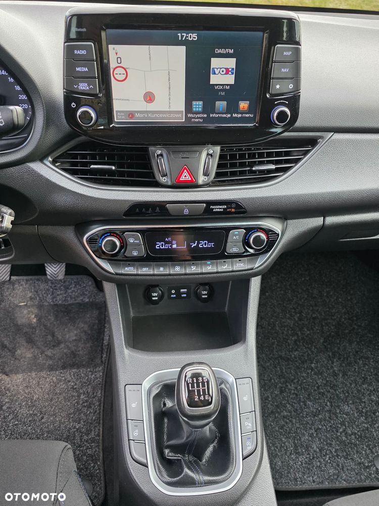 Hyundai i30 - 24