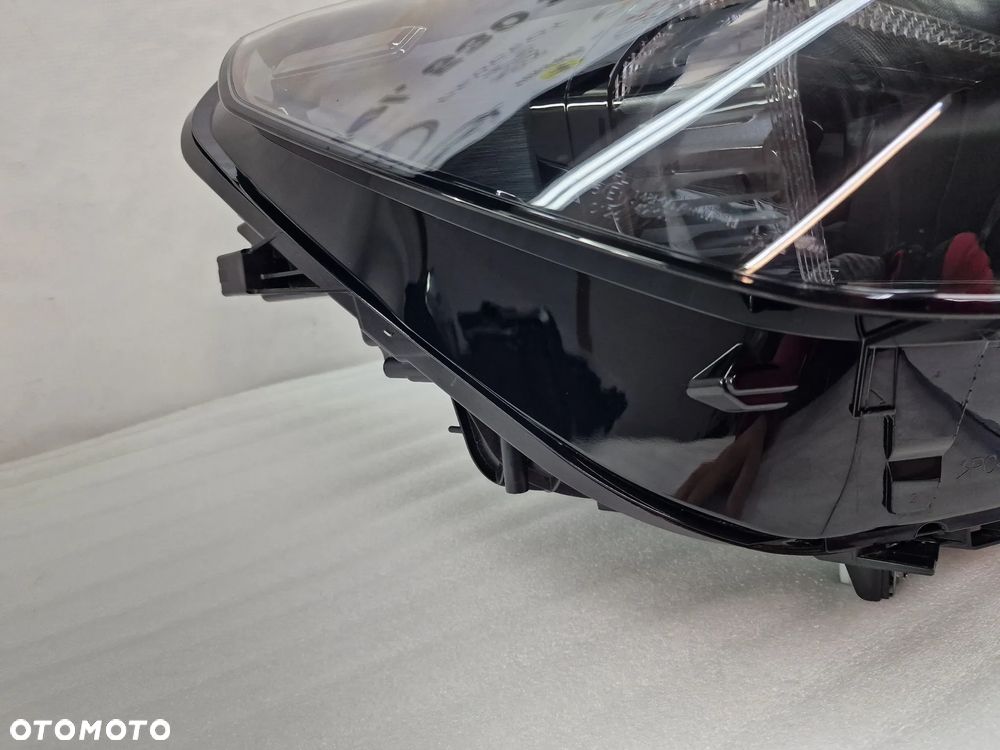 BMW X1 U11 22- PRAWA LAMPA PRZEDNIA PRZÓD , LED , BLACK SHADOW , BARDZO ŁADNA , NR 5A9A236-01 / EDR82B , NR AUKCJI LPP2 - 17