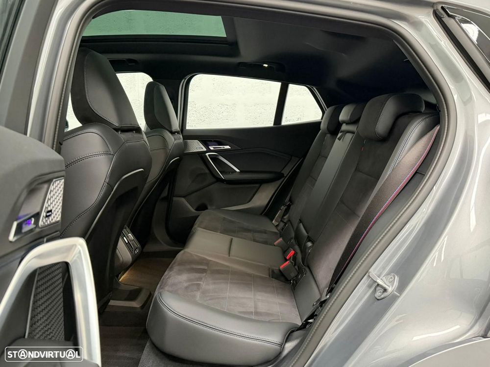 BMW iX2 eDrive20 Pack Desportivo M Pro - 41