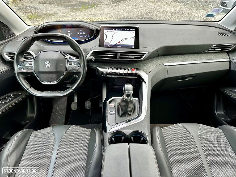 Peugeot 3008 1.5 BlueHDi Allure - 8