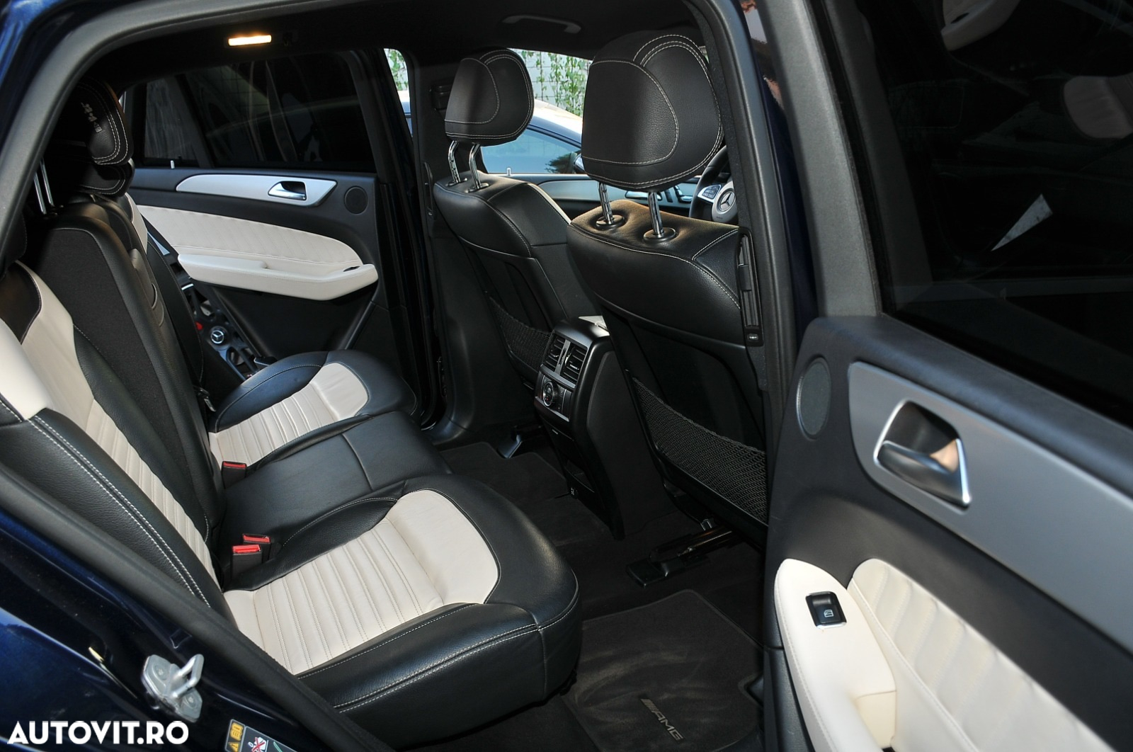 Mercedes-Benz GLE Coupe 350 d 4Matic 9G-TRONIC AMG Line - 12