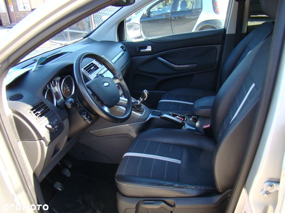 Ford Kuga 2.0 TDCi 4x4 Trend - 8