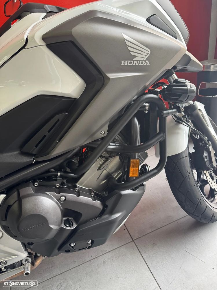 Honda NC750X caixa automatica - 4