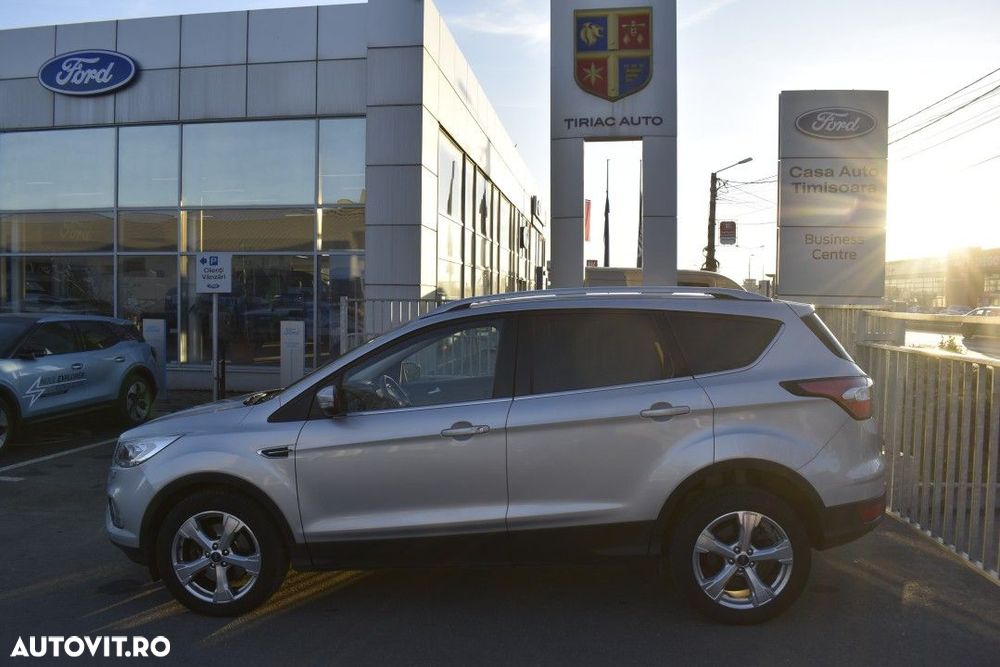 Ford Kuga - 8