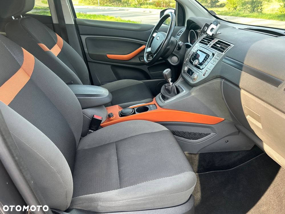 Ford Kuga 2.0 TDCi Titanium - 9