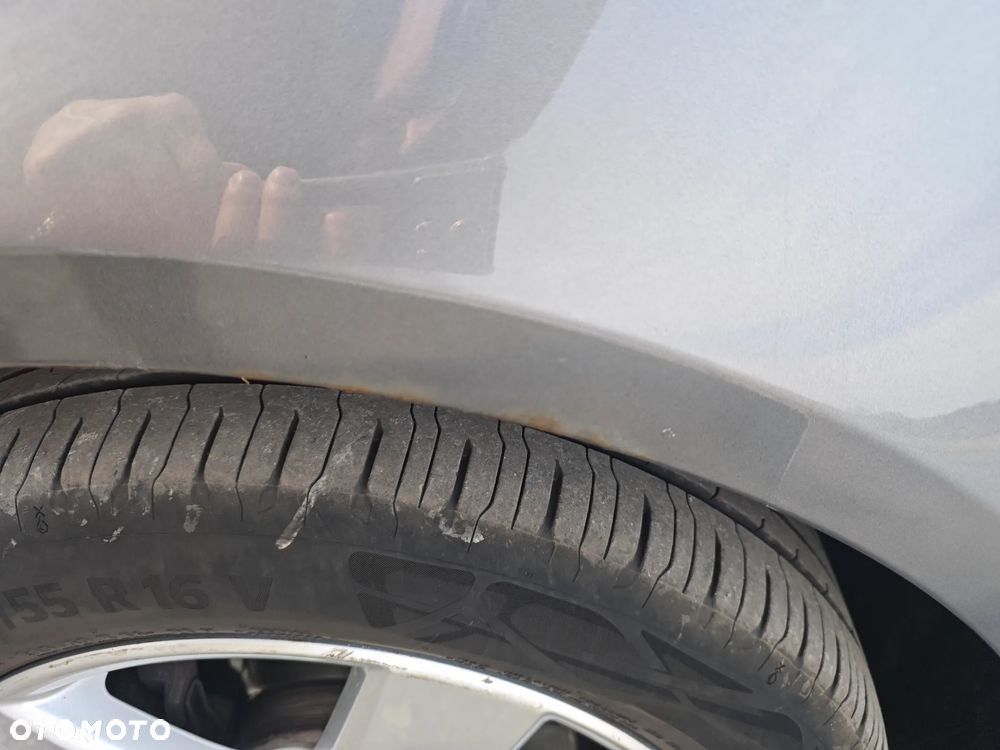 Volkswagen Golf Plus 1.9 TDI DPF United - 9