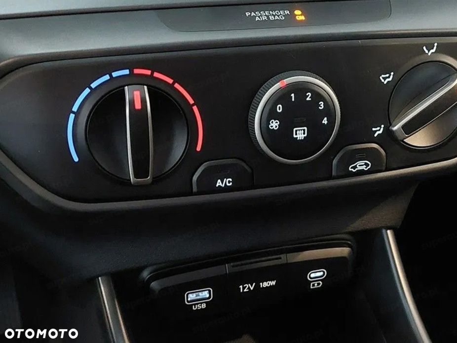 Hyundai i20 1.2 Modern - 9