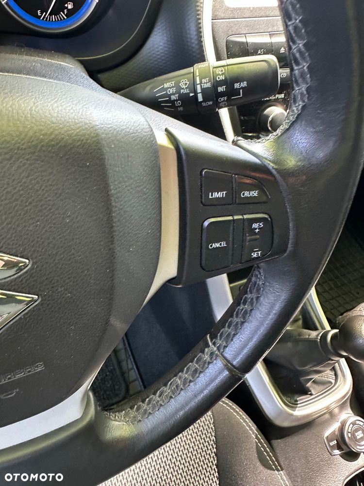 Suzuki SX4 S-Cross 1.6 Elegance 4WD - 29