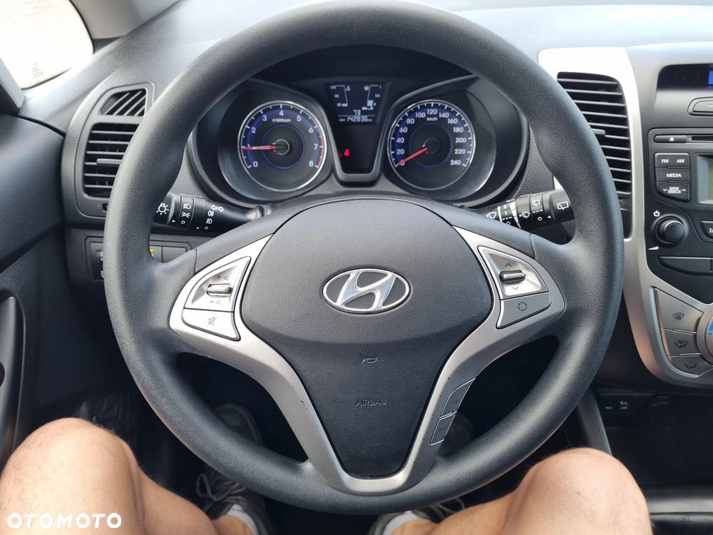 Hyundai ix20 1.4 BlueDrive Classic + - 12