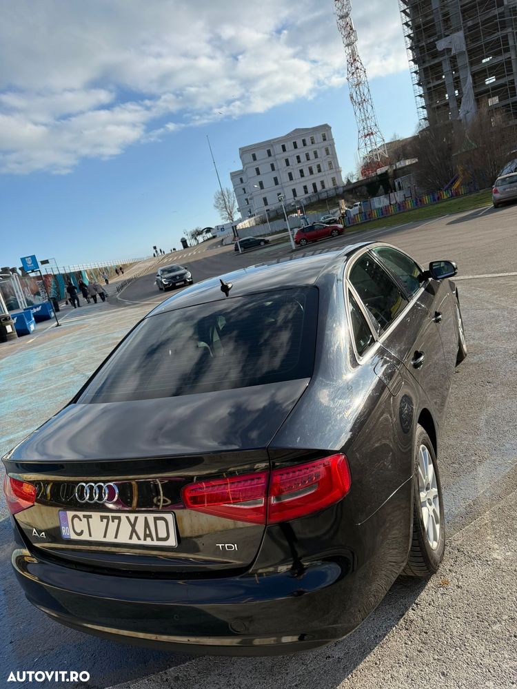 Audi A4 2.0 TDI Multitronic - 6