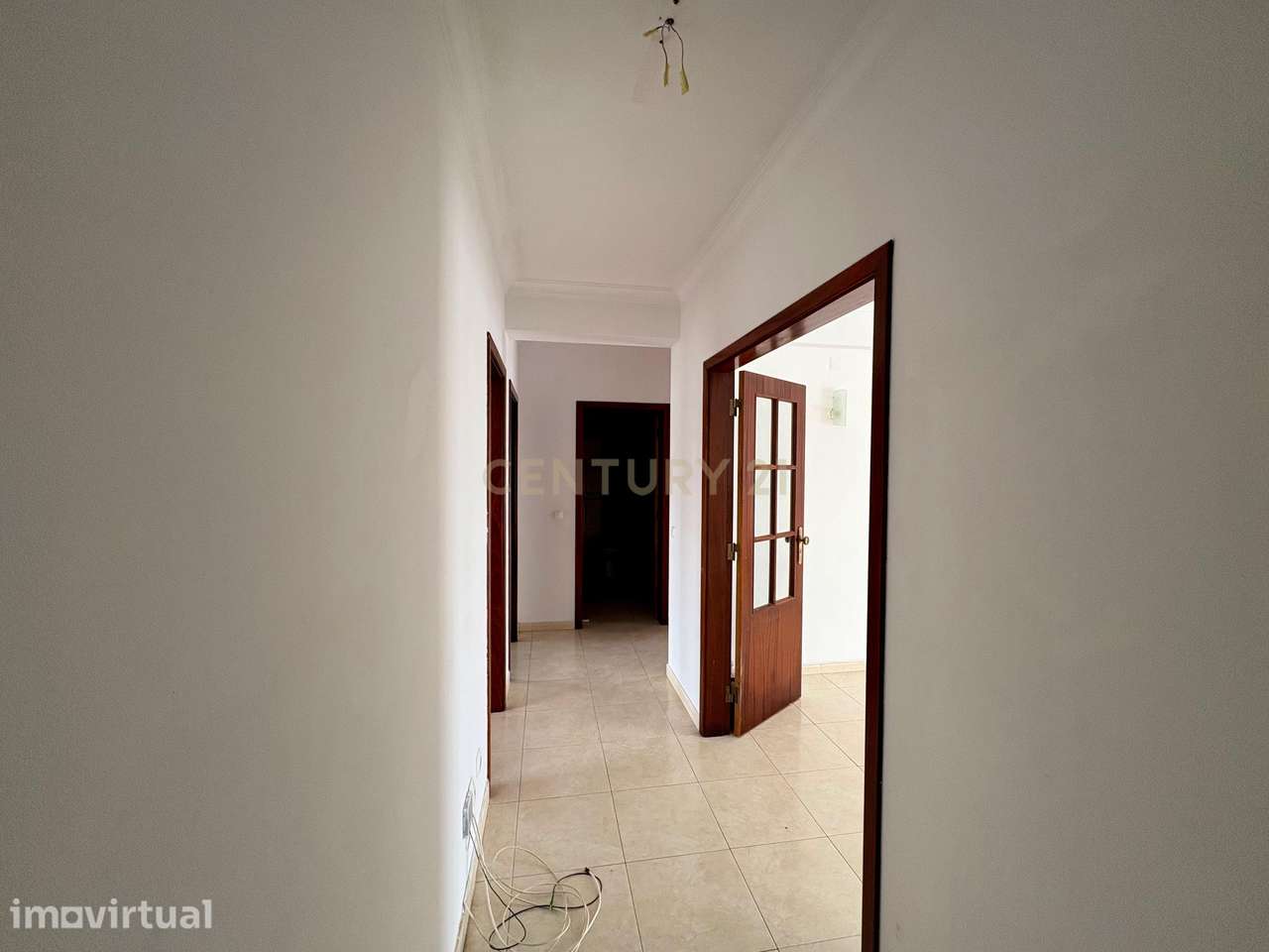 Apartamento T2 com garagem, no centro das Gaeiras. - Grande imagem: 4/18