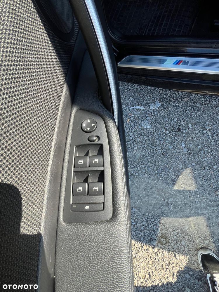 BMW Seria 1 - 15