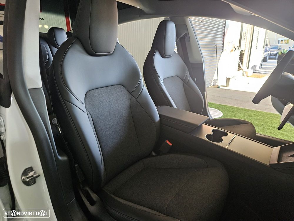 Tesla Model 3 Tração Traseira - 27
