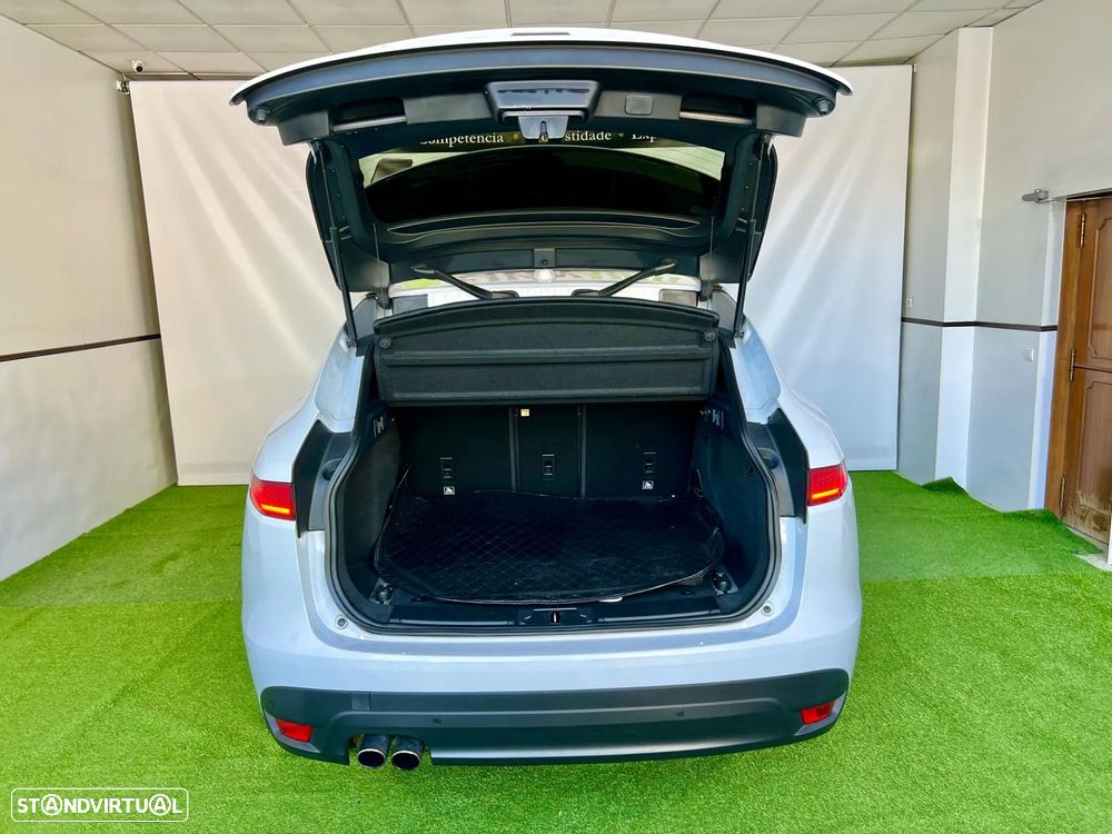 Jaguar F-Pace 2.0 i4D R-Sport AWD Aut. - 3