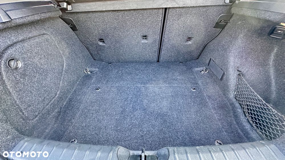 BMW Seria 1 118d DPF Edition Sport - 12