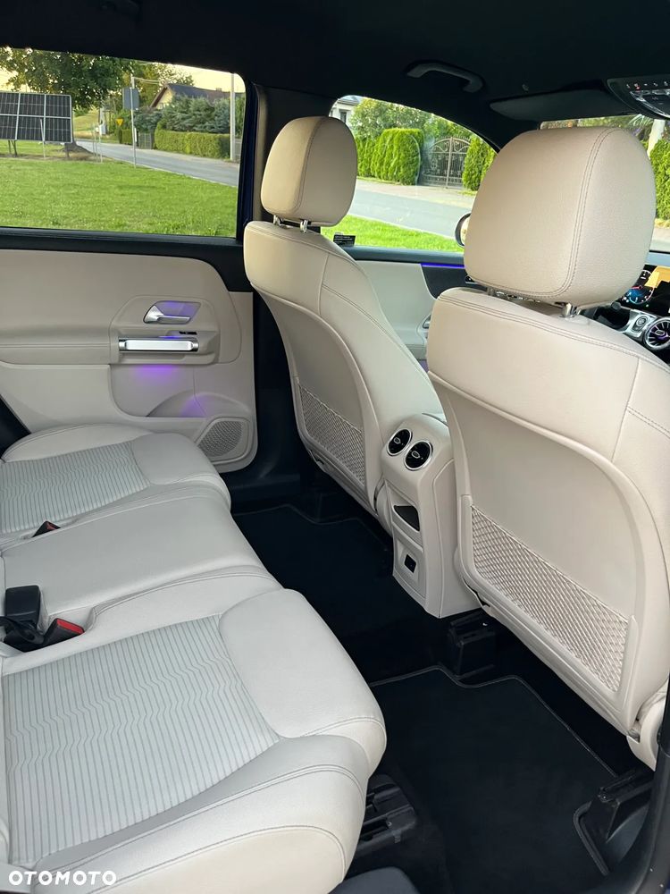 Mercedes-Benz GLB 200 Progressive 7G-DCT - 23