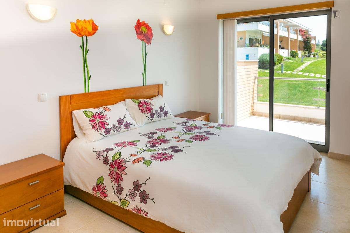 Apartamento com 2 quartos - localizado em Albufeira - Grande imagem: 2/19