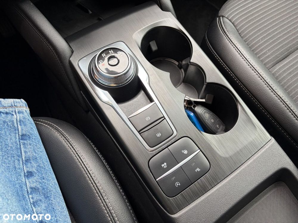Ford Kuga 1.5 EcoBlue TITANIUM - 29
