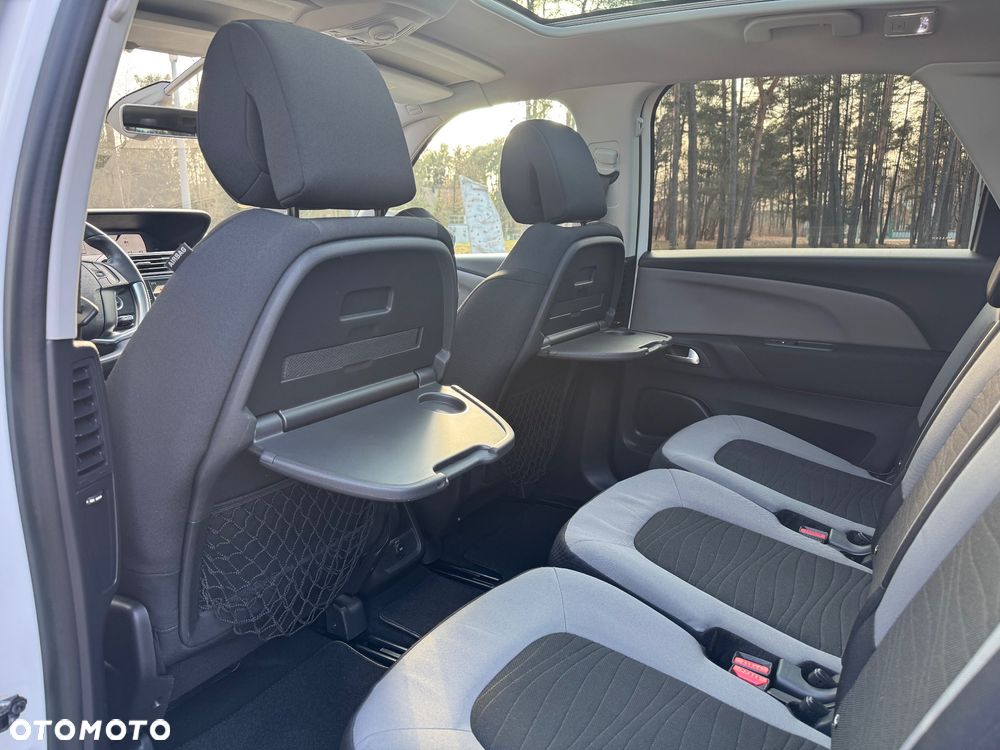Citroën C4 Picasso e-HDi 115 Exclusive - 23