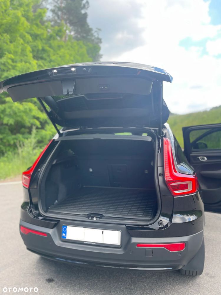 Volvo XC 40 B5 AWD Ultimate Dark - 8