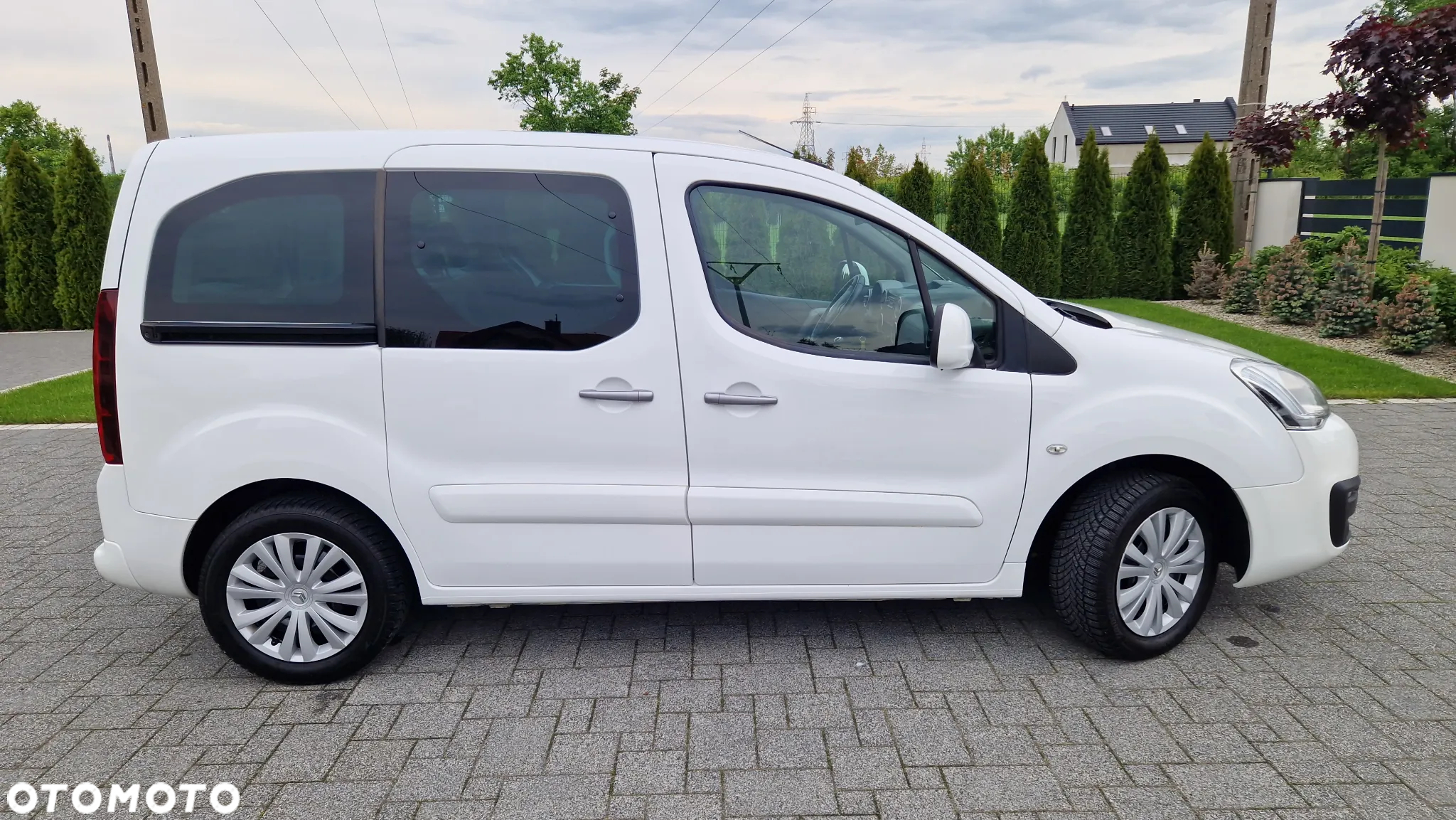 Citroën Berlingo Multispace BlueHDi 100 SELECTION - 25