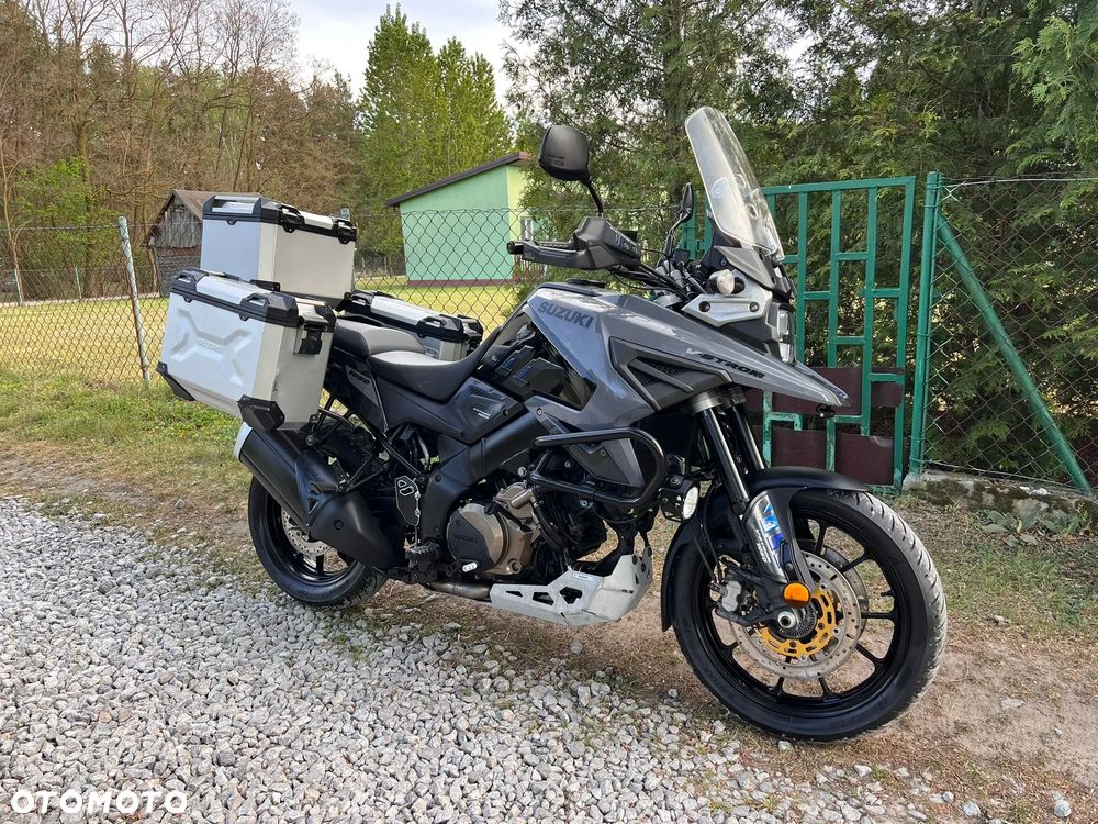 Suzuki V-STROM - 2