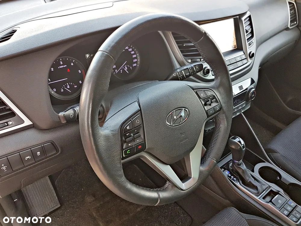 Hyundai Tucson 1.7 CRDI BlueDrive Premium 2WD DCT - 12