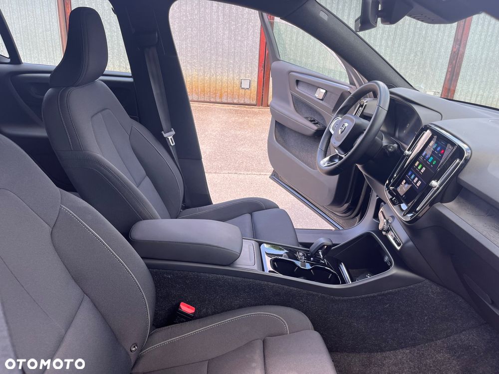 Volvo XC 40 Recharge 69 kWh Single Motor Plus - 25