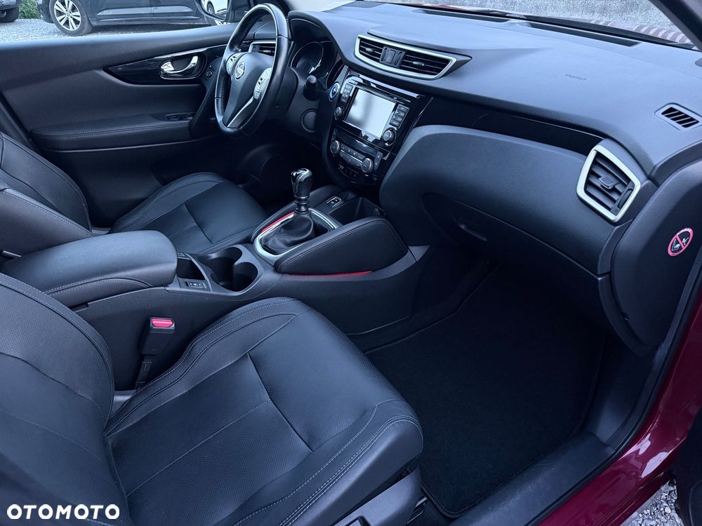 Nissan Qashqai 1.6 dCi Tekna S&S - 29