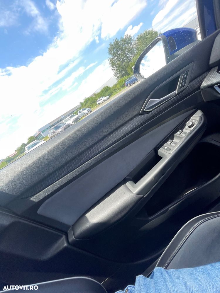 Volkswagen Golf - 27