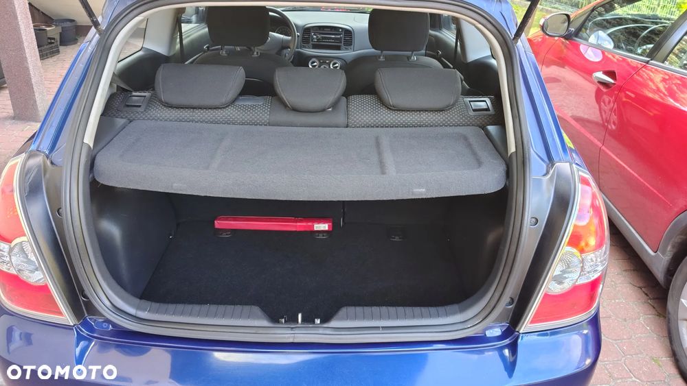 Hyundai Accent - 17