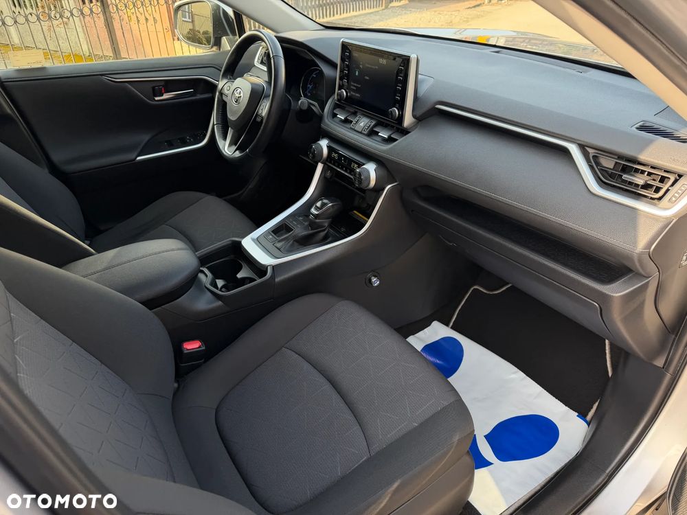 Toyota RAV4 2.5 Hybrid Comfort 4x2 - 11