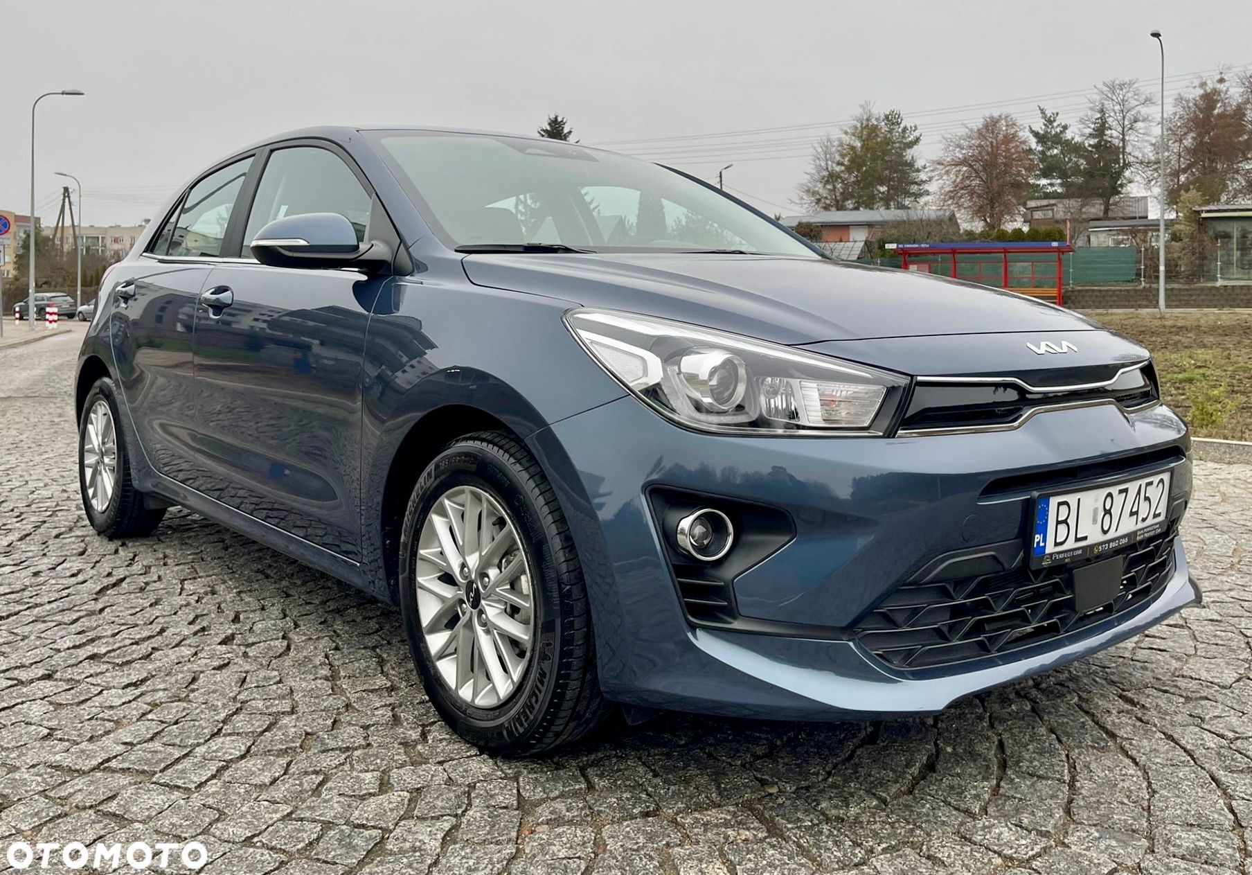 Kia Rio - 1