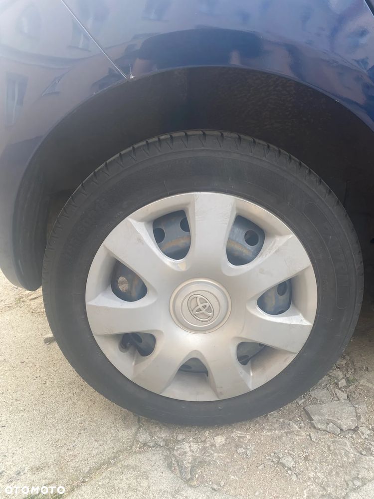 Toyota Yaris 1.0 VVT-i Luna - 18