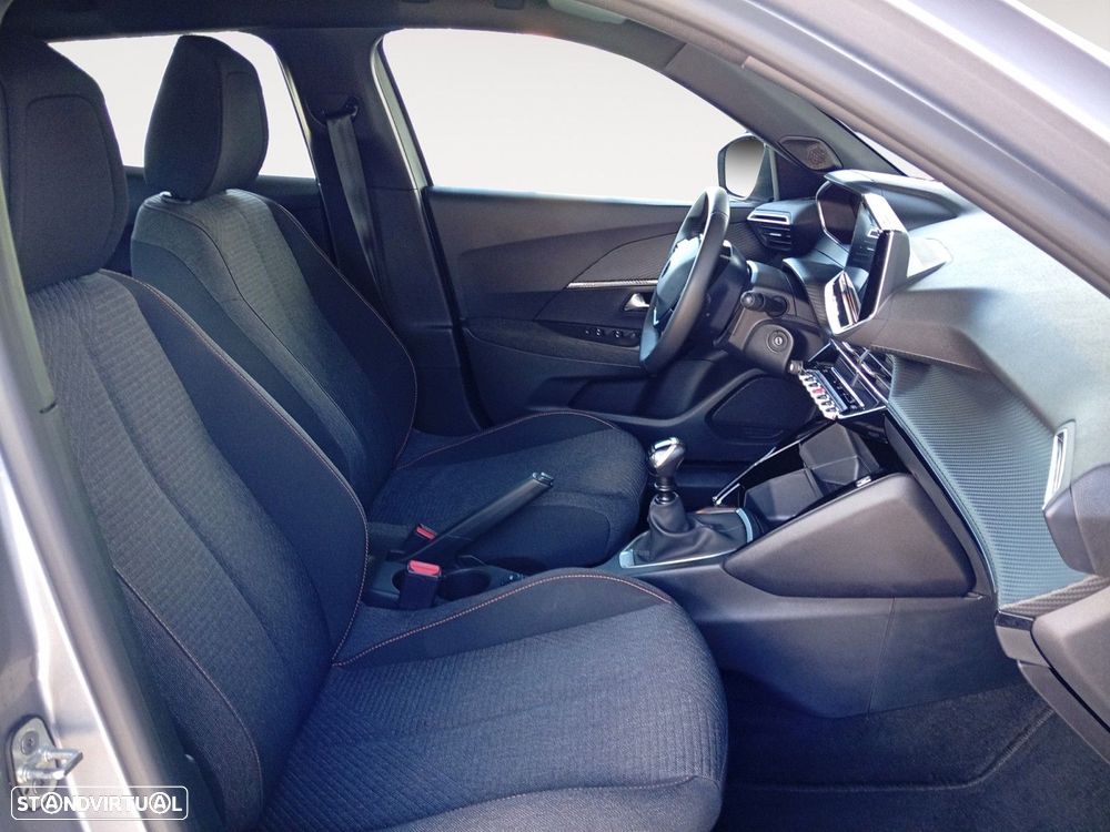 Peugeot 2008 1.2 PureTech Style - 15