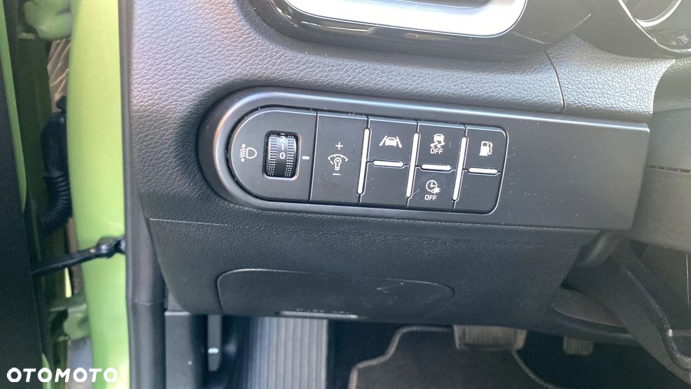 Kia XCeed 1.6 GDI PHEV L Business Line DCT - 4