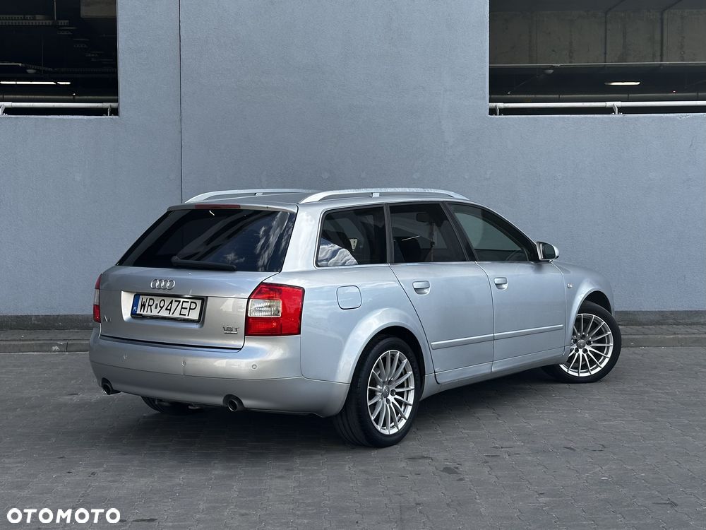 Audi A4 Avant 1.8T Quattro - 14