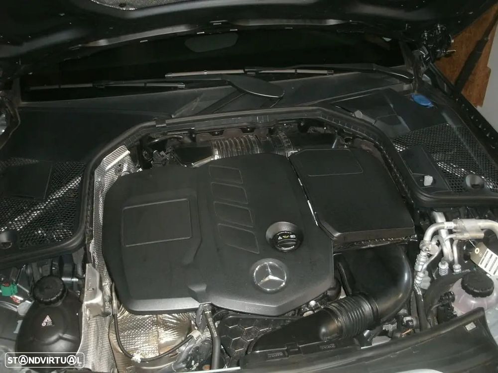 Mercedes-Benz C 300 de AMG Line - 5