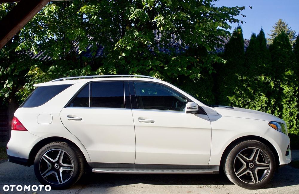 Mercedes-Benz GLE - 4