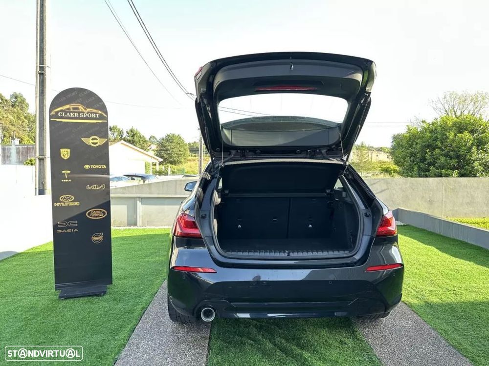 BMW 116 d Aut. Luxury Line - 23