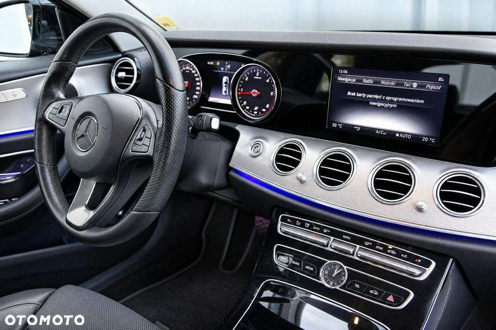 Mercedes-Benz Klasa E 200 d 9G-TRONIC - 15
